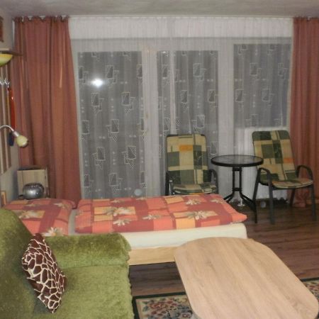 Ferienwohnung Privat Buk 100 Jindřichův Hradec Exterior foto